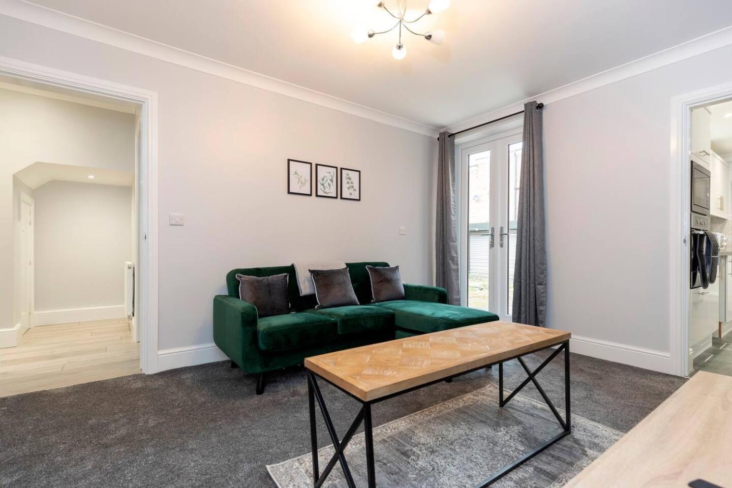 Modern 2 Bedroom Perfect For Family Friends And Workers South Shields Exterior foto